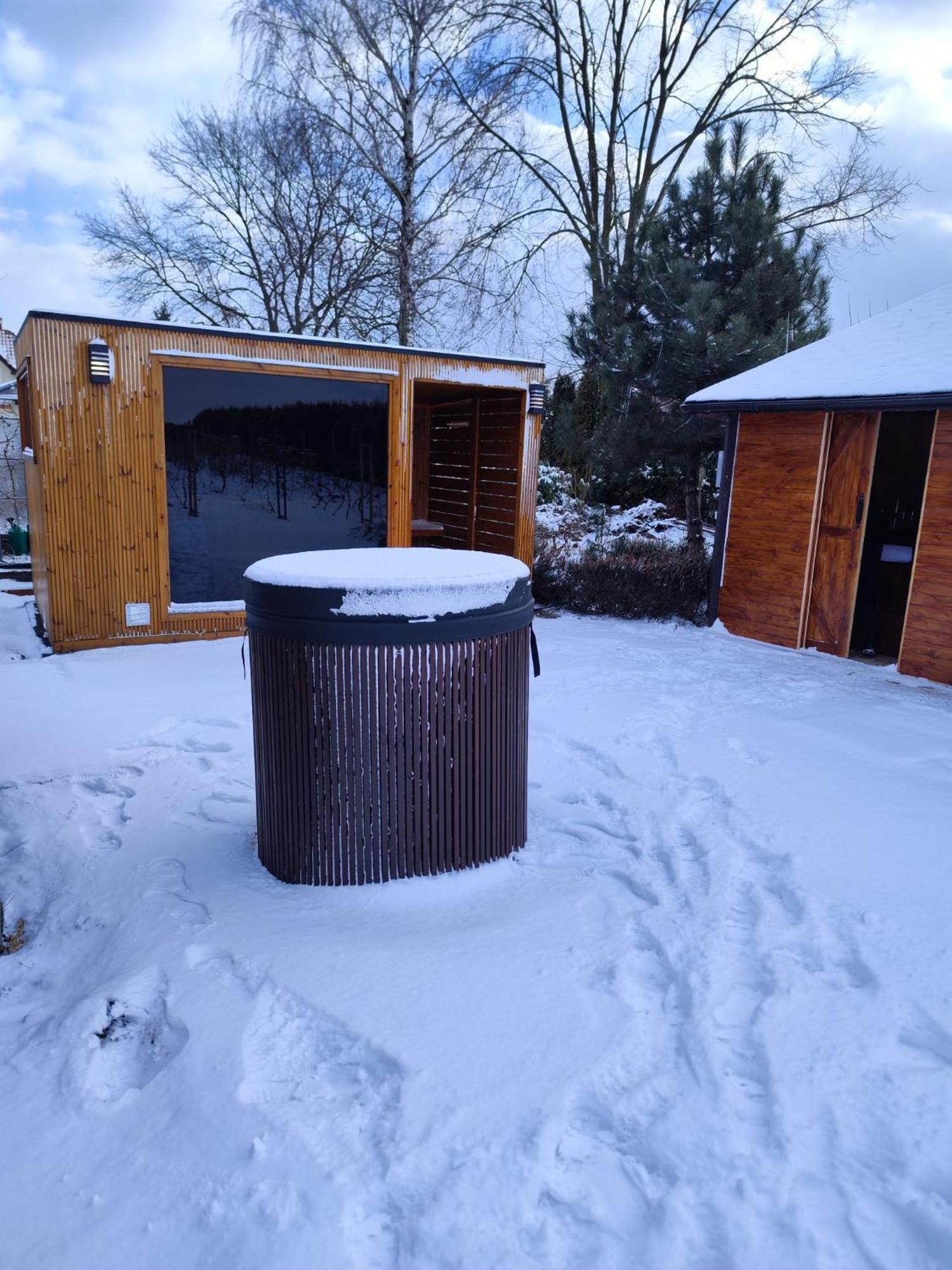Domki Na Winnicy Zator Przeciszow Exterior photo